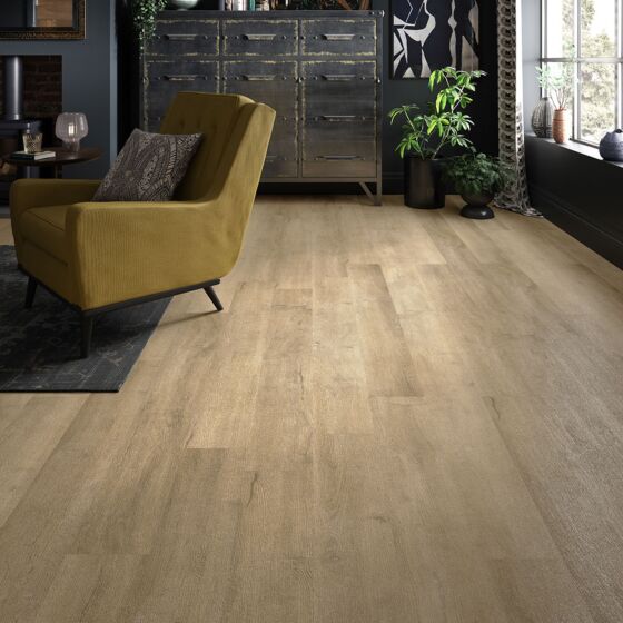 Verona ClickLux Light Oak 177.8mm x 1219.2mm Flooring (2.17m² Per Box)