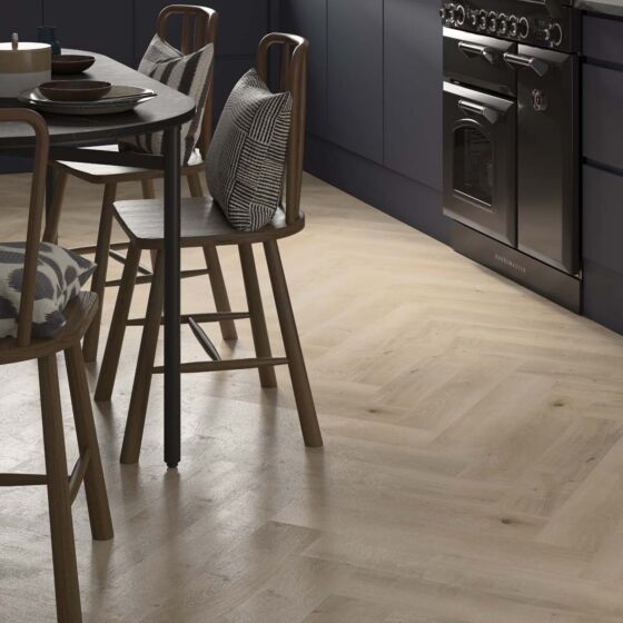 Verona ClickLux Selwood Light Oak Herringbone 126mm x 630mm Flooring (2.22m² Per Box)